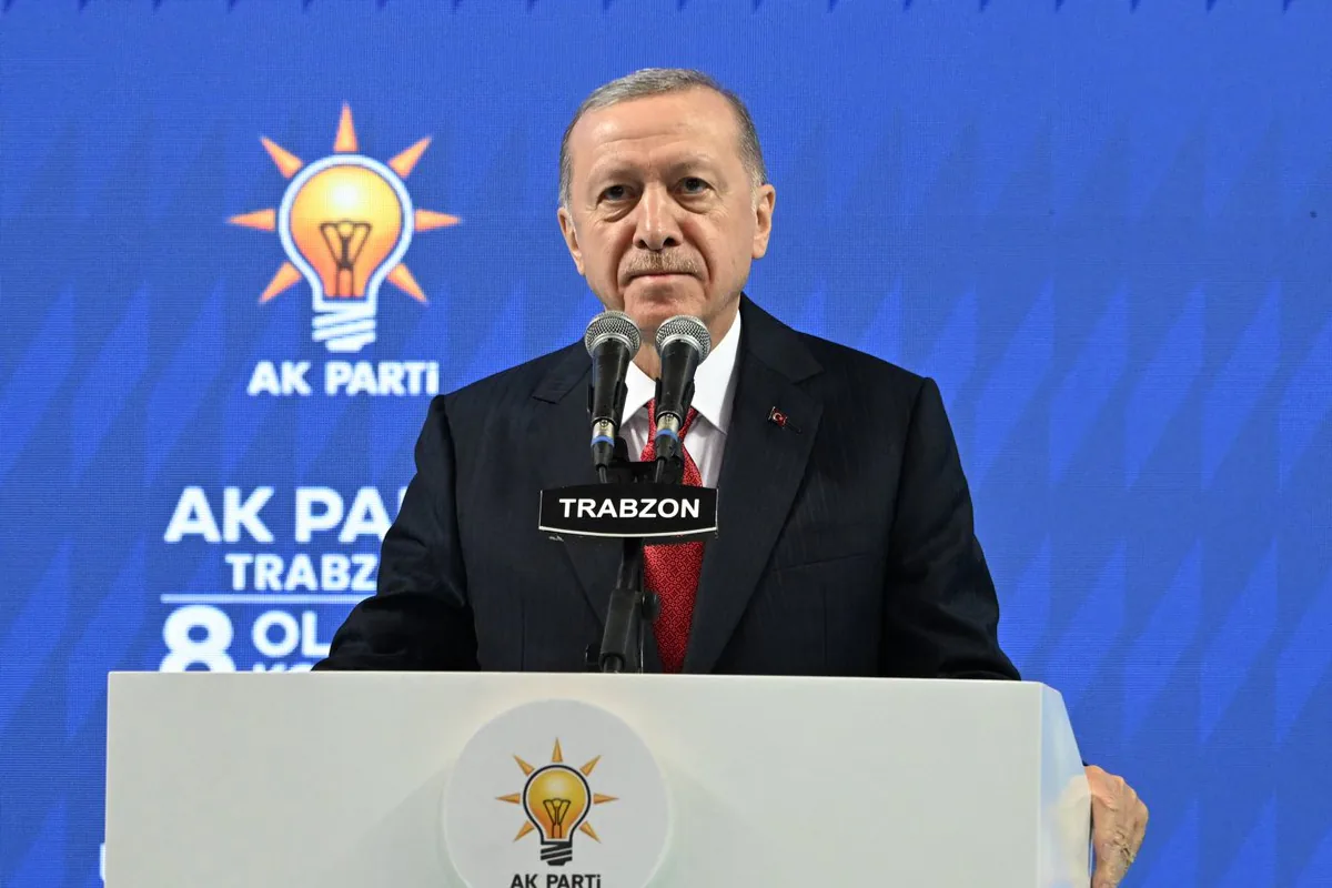 AK Parti Trabzon 8. Olağan İl Kongresi AK Parti Trabzon 8. Olağan İl Kongresi