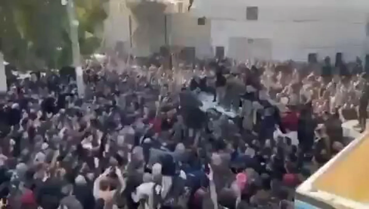 Sednaya Hapishanesi'nde İşkenceciden İdam Kararı Sednaya Hapishanesi'nde İşkenceciden İdam Kararı