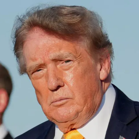 Trump'tan İran ve savaş iddiası: "Seçimden hemen sonra bitecek, dayanamazlar"