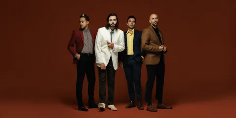Lord Huron: Melankolinin ve Hikaye Anlatıcılığının Modern Mimarları