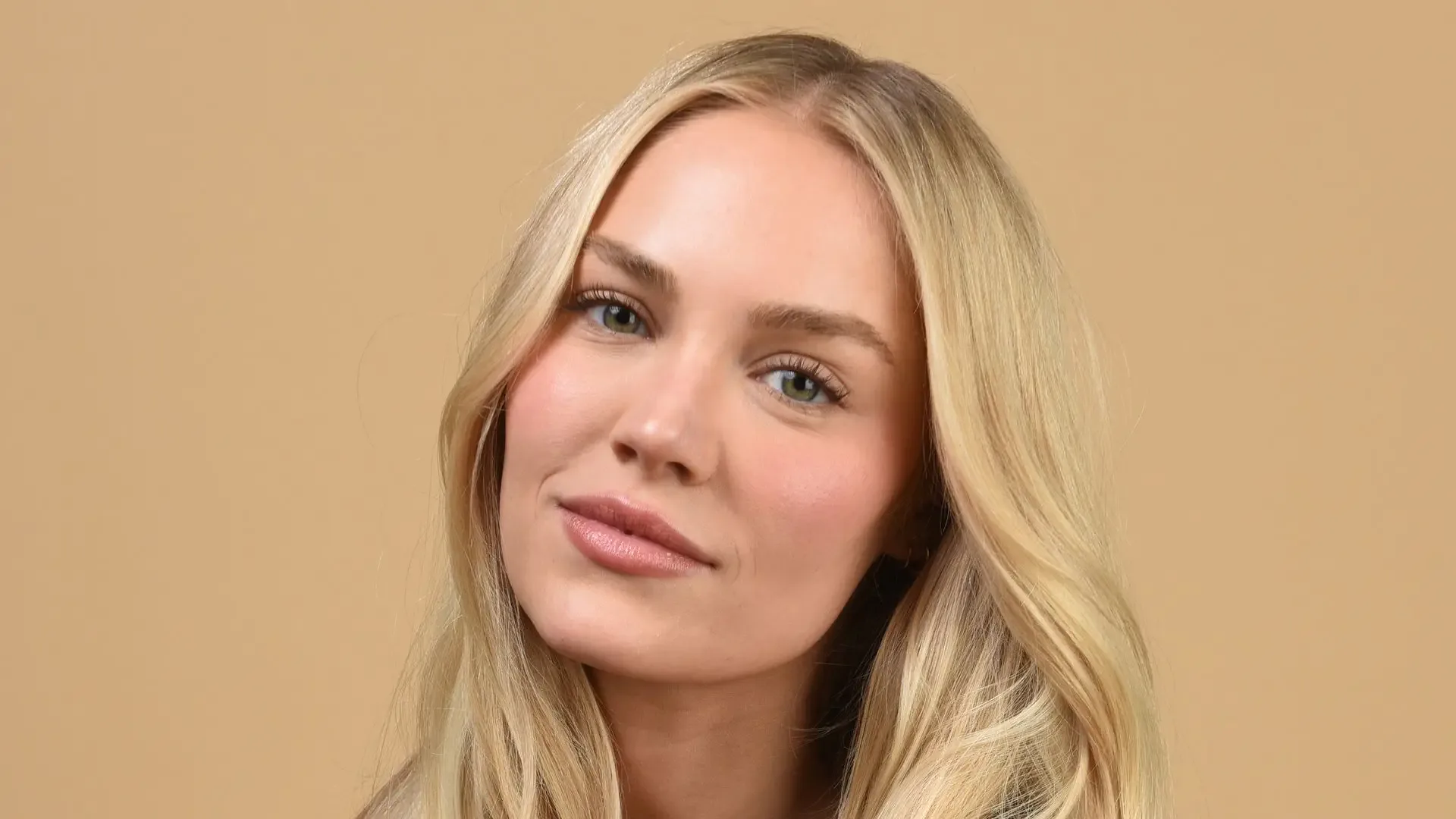 Michelle Randolph'un Paylaşımları Dikkat Çekti: Glen Powell İle İlişkisi Devam mı Ediyor? Michelle Randolph'un Paylaşımları Dikkat Çekti: Glen Powell İle İlişkisi Devam mı Ediyor?