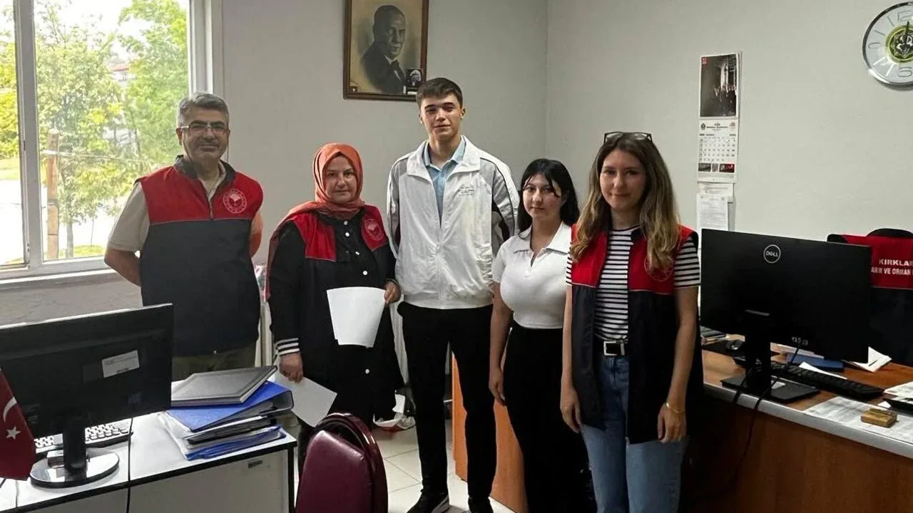 Kırklareli'de Stajyer Öğrencilere İş Sağlığı ve Güvenliği Eğitimi Kırklareli'de Stajyer Öğrencilere İş Sağlığı ve Güvenliği Eğitimi