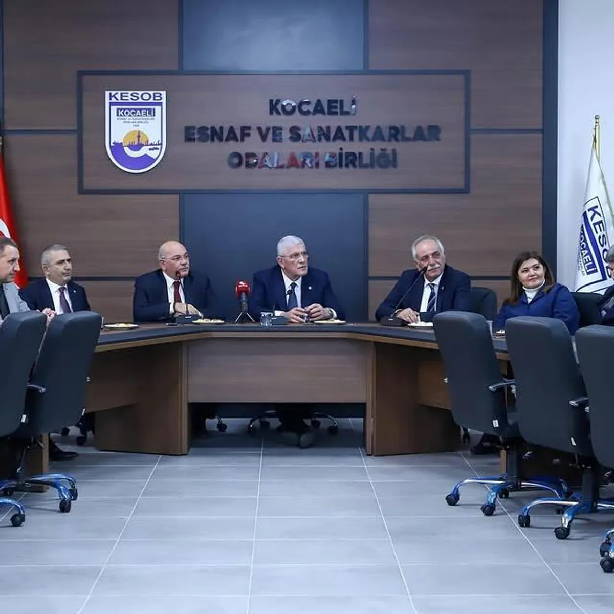 Kocaeli'deki Esnafın Sorunları İYİ Parti Tarafından Masaya Yatırıldı Kocaeli'deki Esnafın Sorunları İYİ Parti Tarafından Masaya Yatırıldı