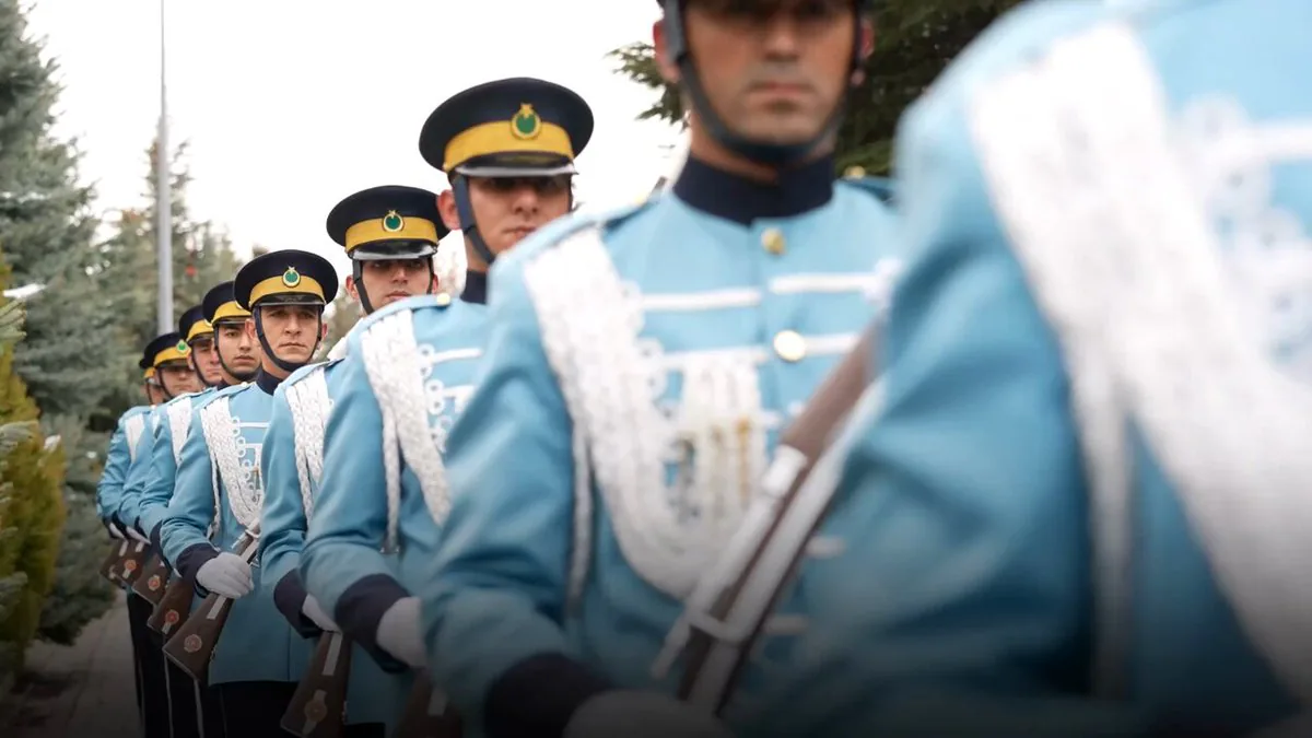 Cumhurbaşkanlığı Muhafız Alayı, Gerçekleştirdiği Tüfekli Gösteri Bölüğü Eğitimleriyle Hazır Cumhurbaşkanlığı Muhafız Alayı, Gerçekleştirdiği Tüfekli Gösteri Bölüğü Eğitimleriyle Hazır