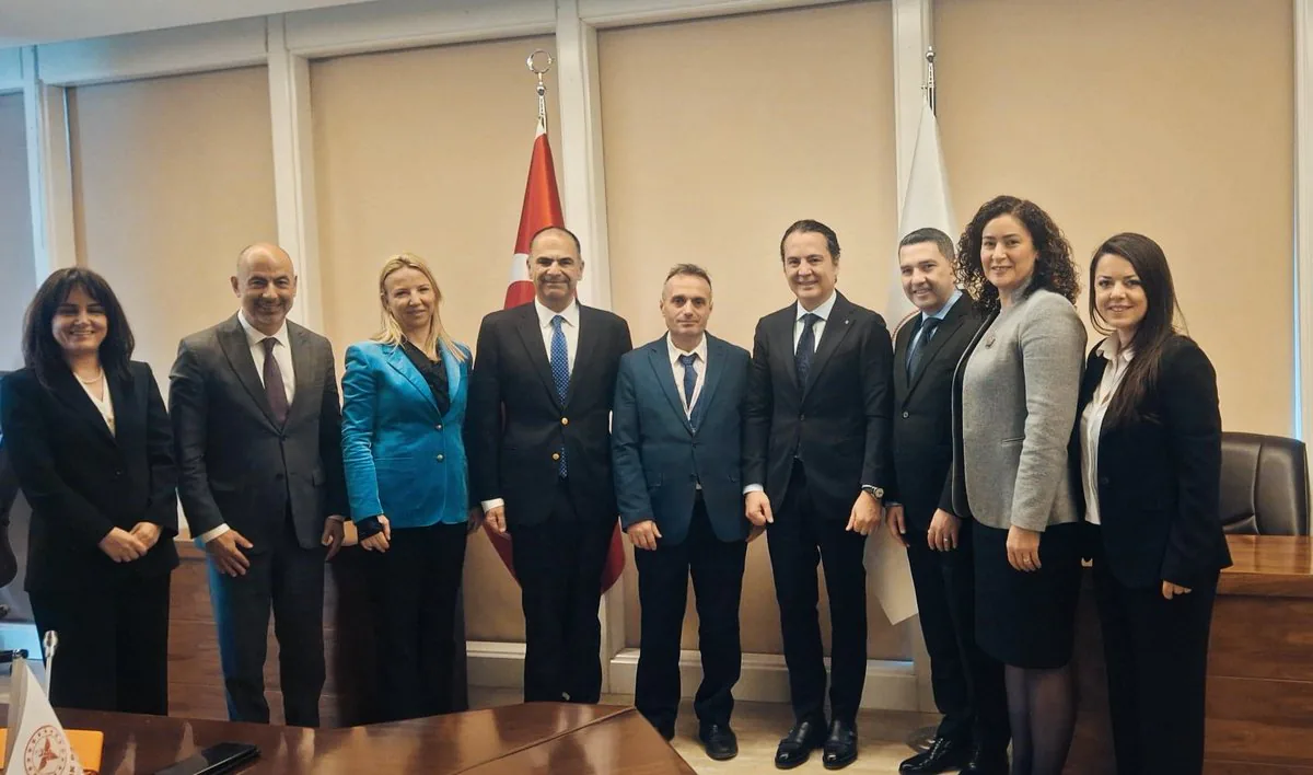 AİFD Heyeti Türkiye İlaç ve Tıbbi Cihaz Kurumu Başkanlığı'na atanan Prof. Dr. Ahmet Ayar'ı ziyaret etti AİFD Heyeti Türkiye İlaç ve Tıbbi Cihaz Kurumu Başkanlığı'na atanan Prof. Dr. Ahmet Ayar'ı ziyaret etti
