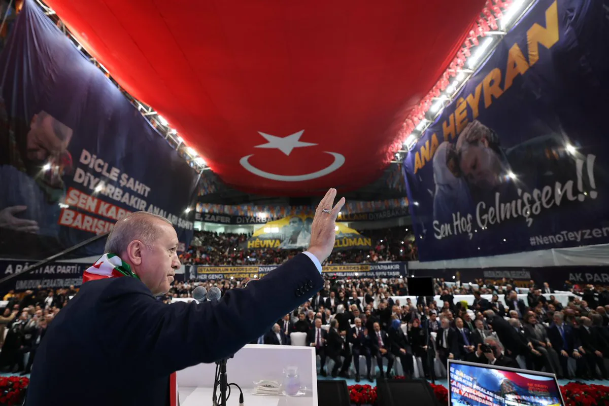 Diyarbakır'da 8. Olağan İl Kongresi Coşkuyla Gerçekleşti Diyarbakır'da 8. Olağan İl Kongresi Coşkuyla Gerçekleşti