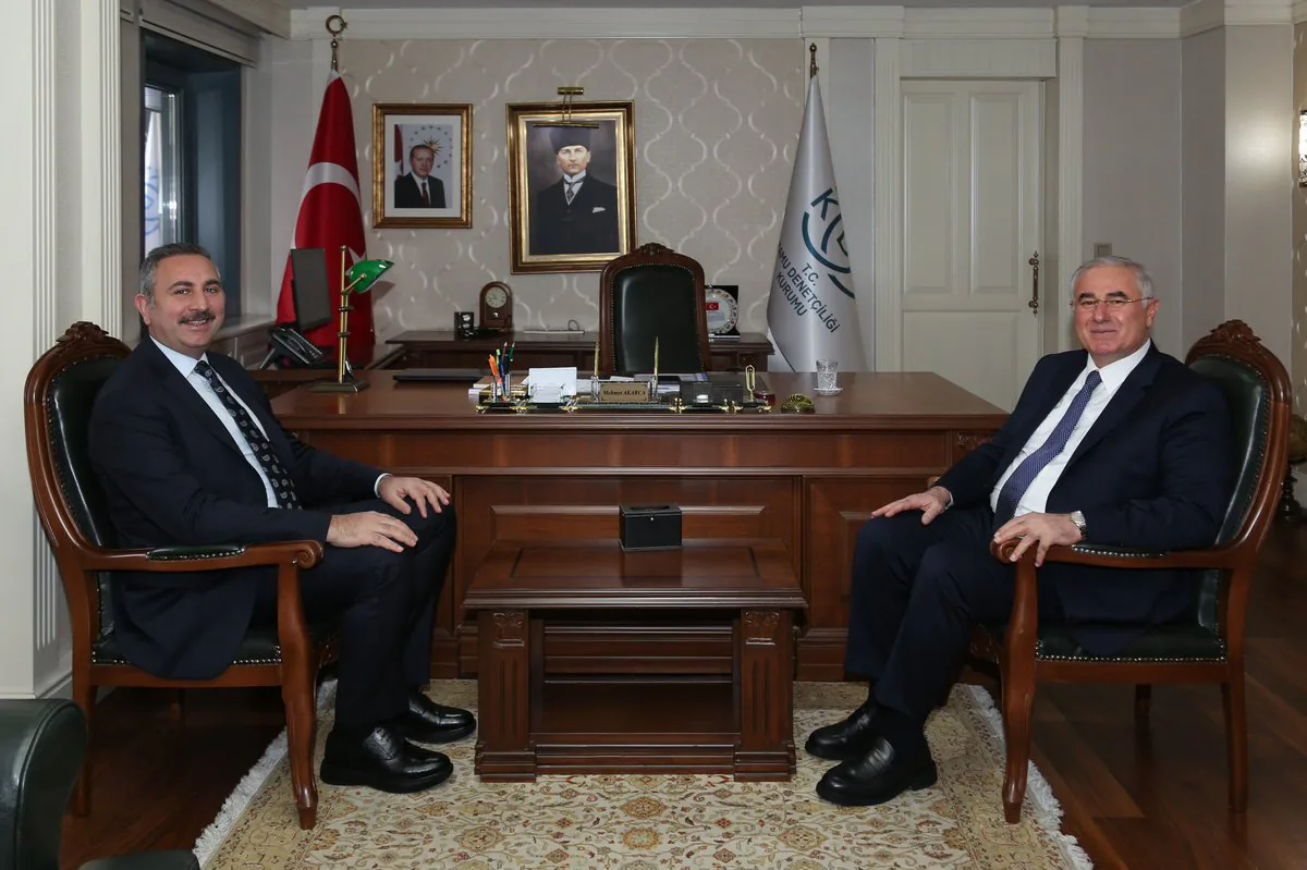 Gül, Kamu Başdenetçisi Akarca'yı Ziyaret Etti Gül, Kamu Başdenetçisi Akarca'yı Ziyaret Etti