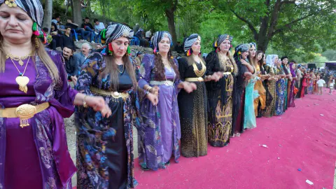 Şırnak'ta Asırlık Puşi Geleneği: Düğünlerin Renkli İmzası