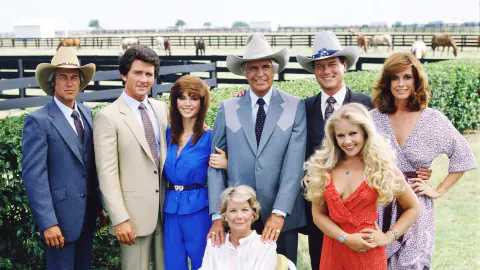 Linda Gray 86 yaşında: Dallas'ın efsane Sue Ellen'i zamanın ötesinde