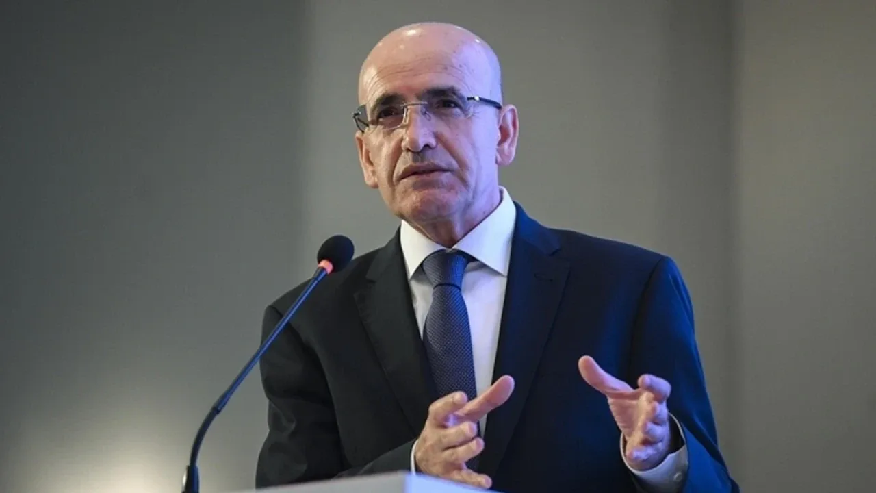 Bakan Mehmet Şimşek'ten Gıda Enflasyonuna 'Üretim' Reçetesi Bakan Mehmet Şimşek'ten Gıda Enflasyonuna 'Üretim' Reçetesi