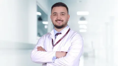 Yaz Sünnetlerinde Enfeksiyon Riski: Uzman Hekimden Kritik Uyarılar