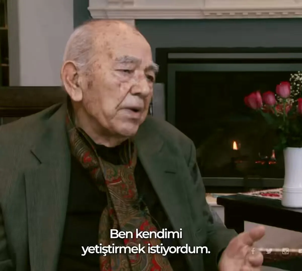 Türkiye, Değerli Tarihçisi Prof. Dr. Kemal Karpat'ı Uyuyor Türkiye, Değerli Tarihçisi Prof. Dr. Kemal Karpat'ı Uyuyor