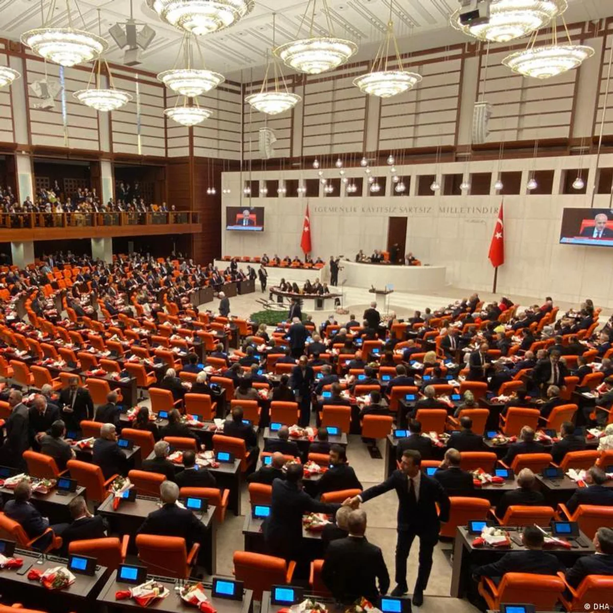 Terörsüz Türkiye İçin Çerçeve Yasa Taslağı: Öcalan ve Rehabilitasyon Detayları Terörsüz Türkiye İçin Çerçeve Yasa Taslağı: Öcalan ve Rehabilitasyon Detayları