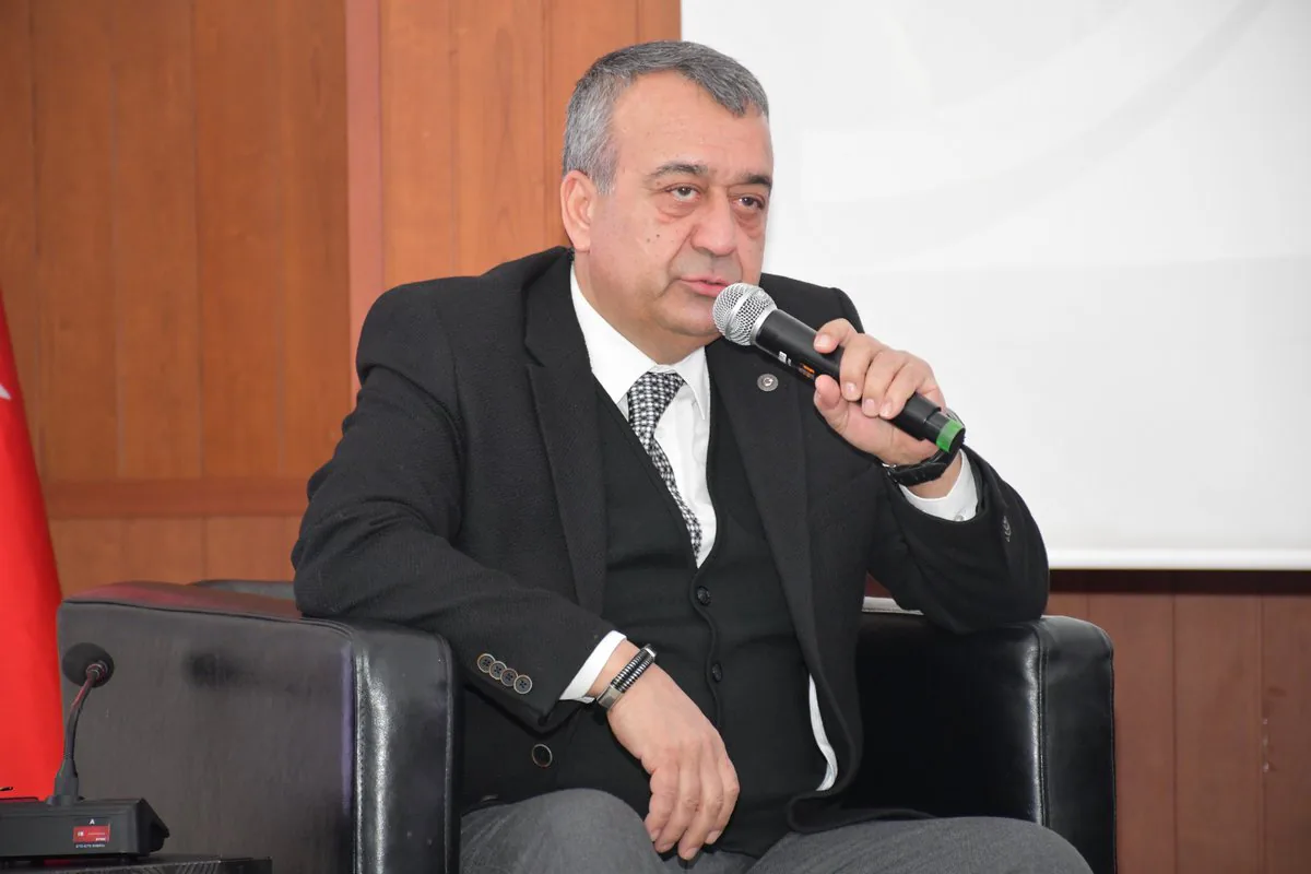 GAİB Koordinatör Başkanı Fikret Kileci, Ulusal Pamuk Zirvesine Katıldı GAİB Koordinatör Başkanı Fikret Kileci, Ulusal Pamuk Zirvesine Katıldı
