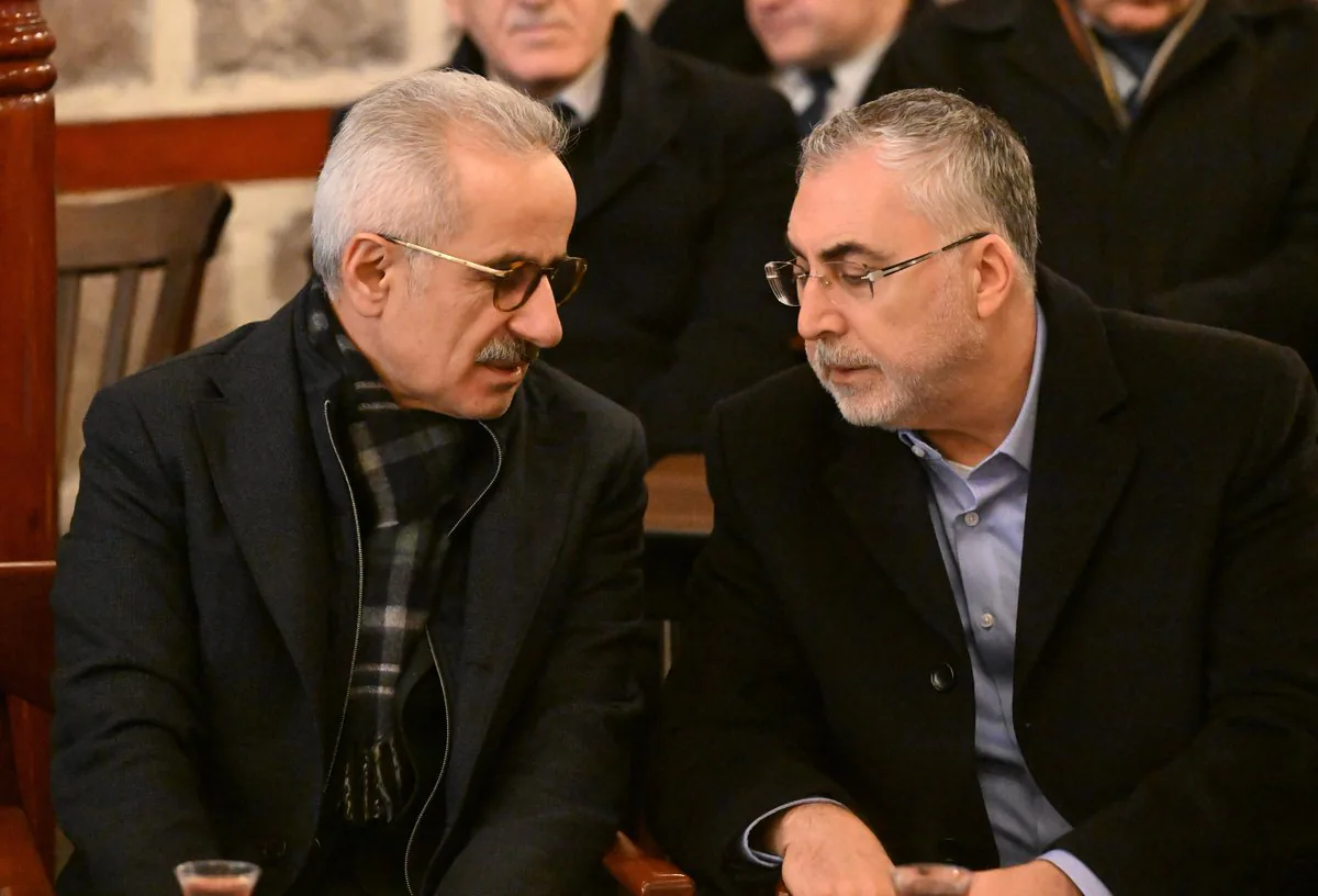 Ulaştırma ve Altyapı Bakanı'ndan Taziye Mesajı Ulaştırma ve Altyapı Bakanı'ndan Taziye Mesajı