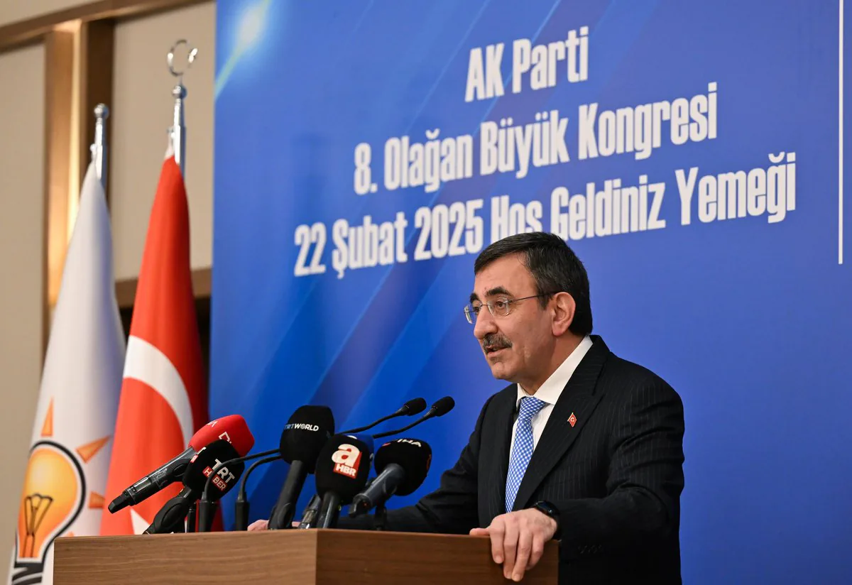 AK Parti'nin Yabancı Konukları: Küresel Bağlantılar ve Diplomasi AK Parti'nin Yabancı Konukları: Küresel Bağlantılar ve Diplomasi