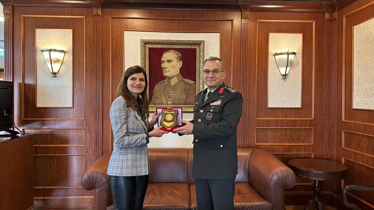 Türkiye-Fransa Stratejik Diyalog Toplantısı: İşbirliği ve Güvenin Güçlendirilmesi Türkiye-Fransa Stratejik Diyalog Toplantısı: İşbirliği ve Güvenin Güçlendirilmesi