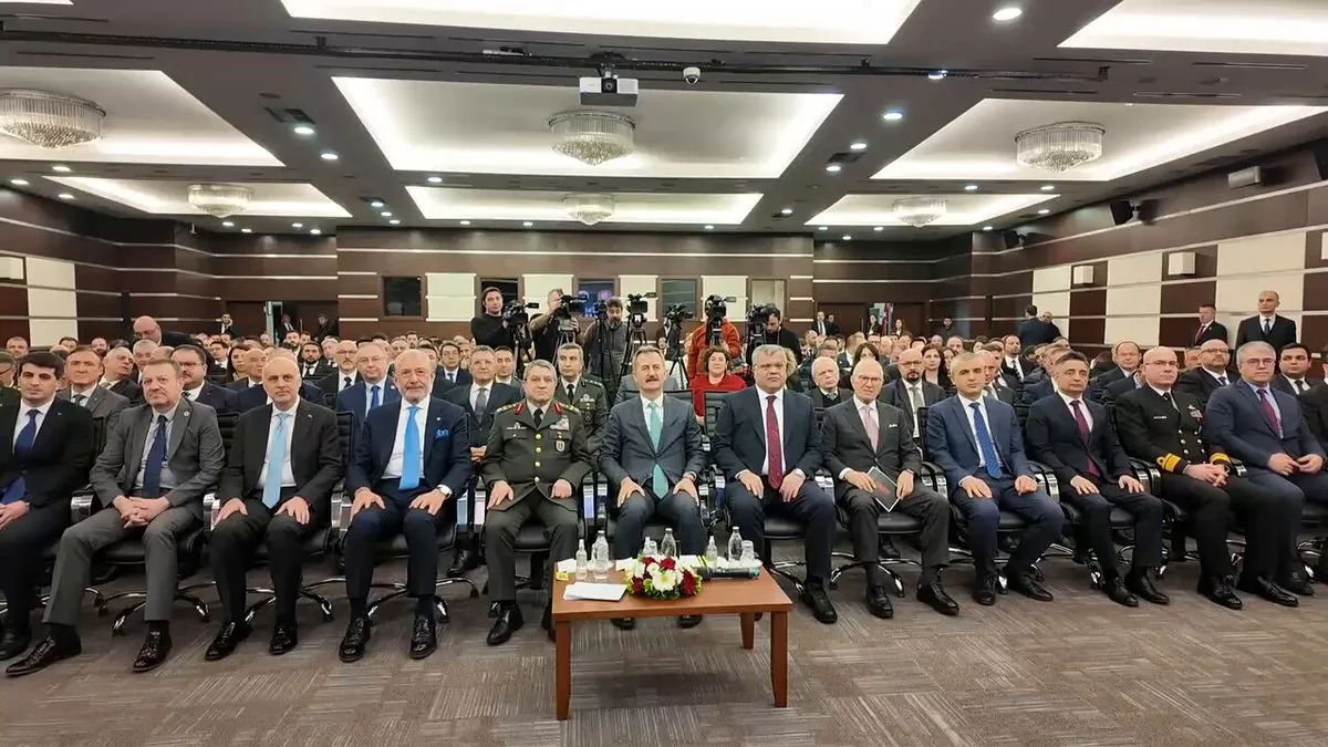 Kara Kuvvetleri Komutanı Bayraktaroğlu: Yeni Nesil Araçlar Projesi ile Güçleniyoruz Kara Kuvvetleri Komutanı Bayraktaroğlu: Yeni Nesil Araçlar Projesi ile Güçleniyoruz