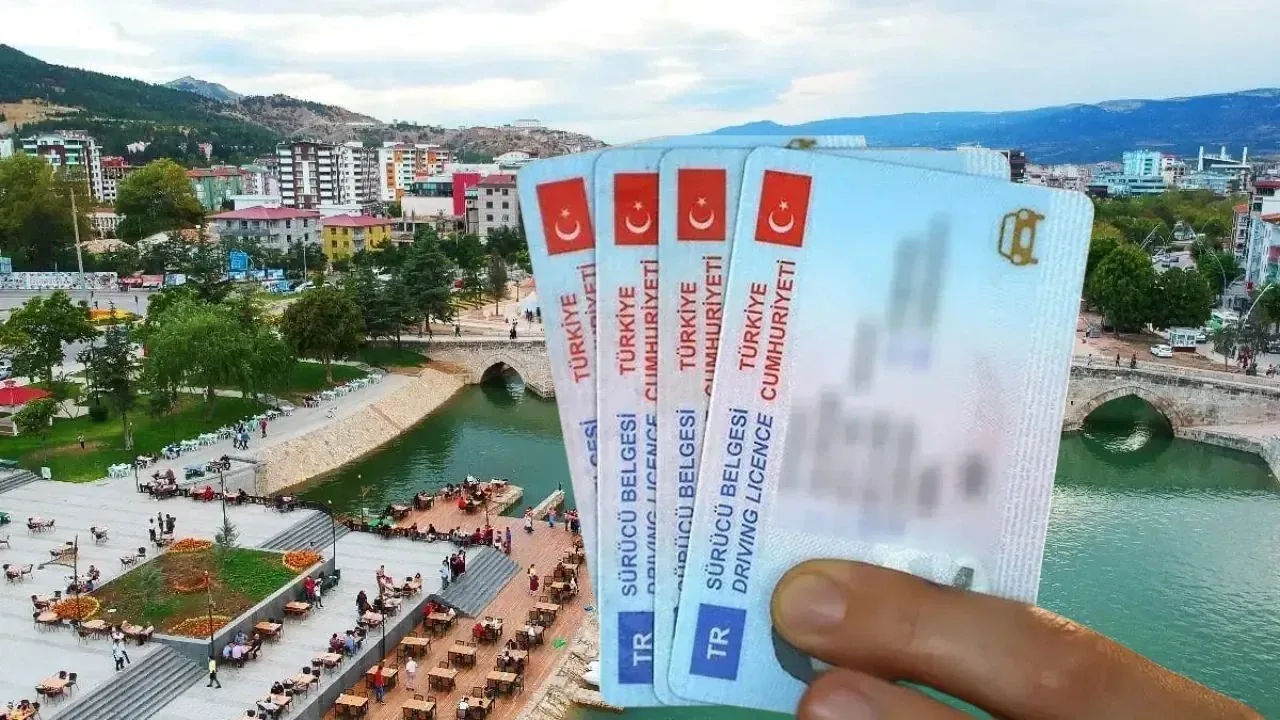 Ehliyet Sahiplerine Yeni Dönem: 3 İhlalde Belge İptali Kararı Ehliyet Sahiplerine Yeni Dönem: 3 İhlalde Belge İptali Kararı