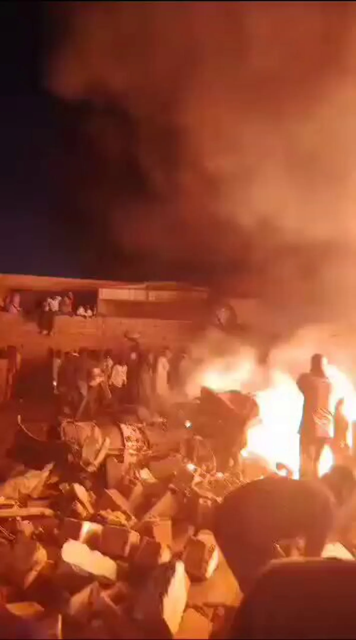 Sudan'ın Omdurman Bölgesinde Uçuş Kazası: Üst Düzey Ordu Generalleri Kirlendi Sudan'ın Omdurman Bölgesinde Uçuş Kazası: Üst Düzey Ordu Generalleri Kirlendi