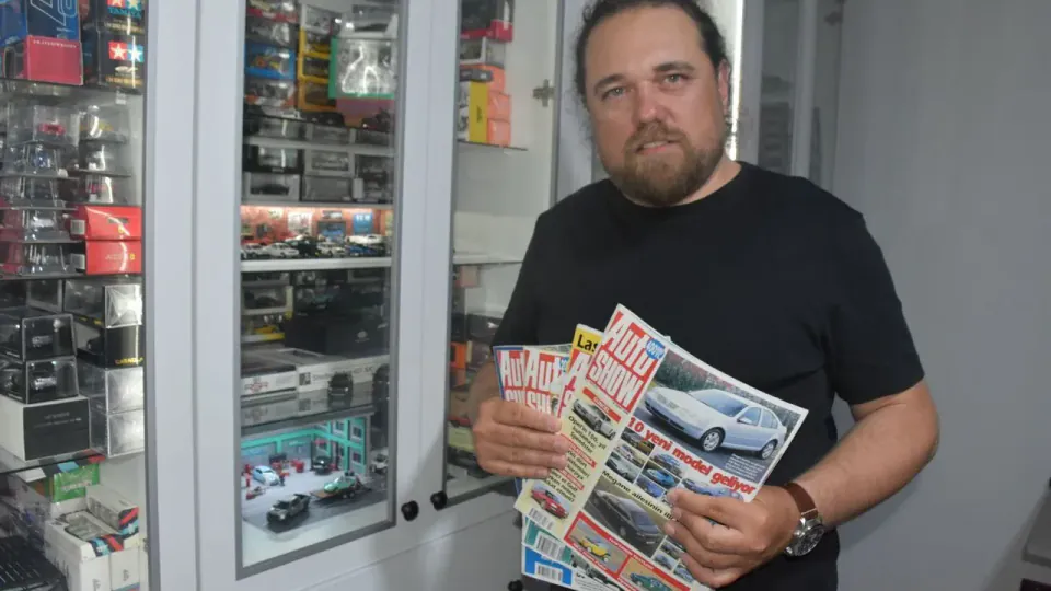 Elektrik mühendisi Barış Kazak: 2 bin 326 model araçla çocukluk hayali şehri kuruyor görseli