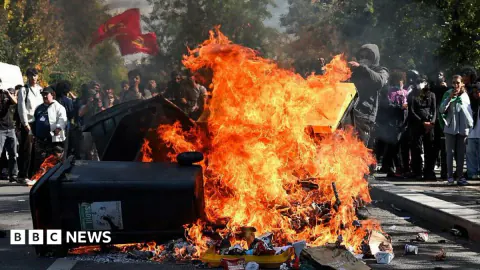 Fransa'da 2023 Okul Ayaklanmaları: 2 Bin Tutuklama, Yangınlar ve Hala Çözülememiş Eğitim Krizi