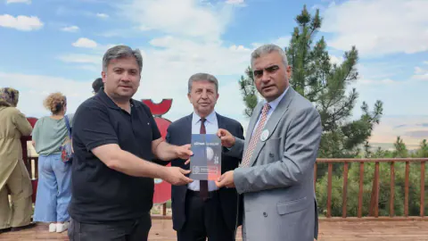 Türkiye Yüzyılı Maarif Modeli'nde Yeni Adım: Eğitimde İş Birliği Projesi Kitaplaştı