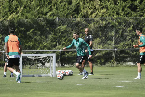 Avusturya Futbol Federasyonu'ndan Sahadan Çekilen Takım İçin Kritik Karar