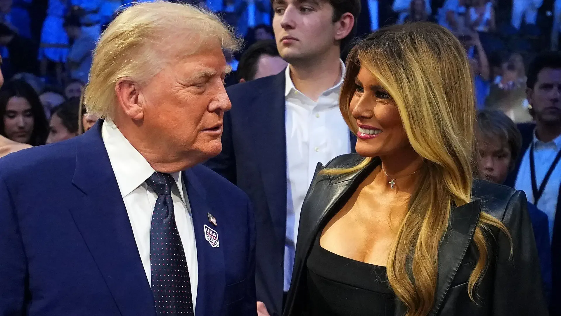 Beyaz Saray'da Sıra Dışı Kutlama: Donald Trump 80 Yaşını UFC Temalı Etkinlikle Karşıladı Beyaz Saray'da Sıra Dışı Kutlama: Donald Trump 80 Yaşını UFC Temalı Etkinlikle Karşıladı