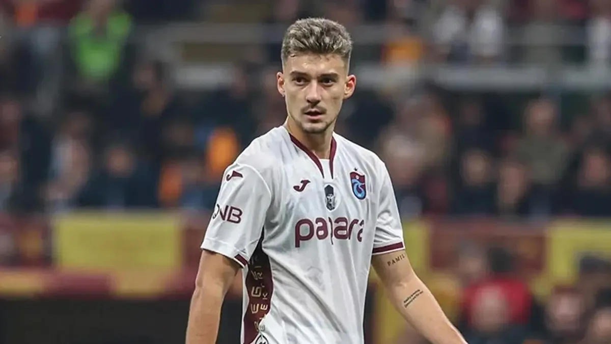 Trabzonspor'da Ernest Muçi Transferi: Napoli ve Aston Villa'dan Dev Teklifler Trabzonspor'da Ernest Muçi Transferi: Napoli ve Aston Villa'dan Dev Teklifler