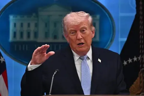 Trump: "İran savaşı çok yakında biter, petrol fiyatları düşecek"