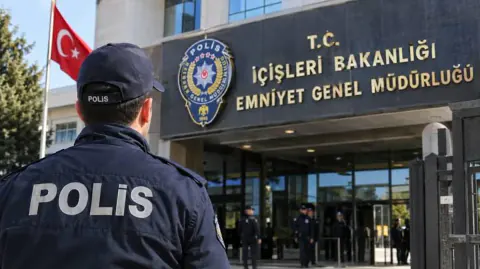 Şinasi Yüzbaşıoğlu Merkez Teşkilatında: Son Atama Listesinde Yer Almadı