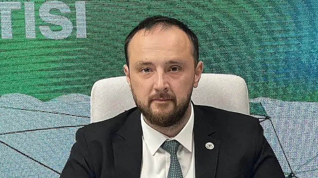Konyaspor'da Yas: Yusuf Küçükbakırcı'nın Amcası Hayatını Kaybetti Konyaspor'da Yas: Yusuf Küçükbakırcı'nın Amcası Hayatını Kaybetti