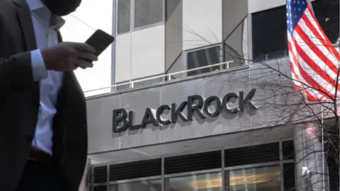 BlackRock'tan Rekor Gelir: İkinci Çeyrekte 192 Milyar Dolarlık Dev Artış