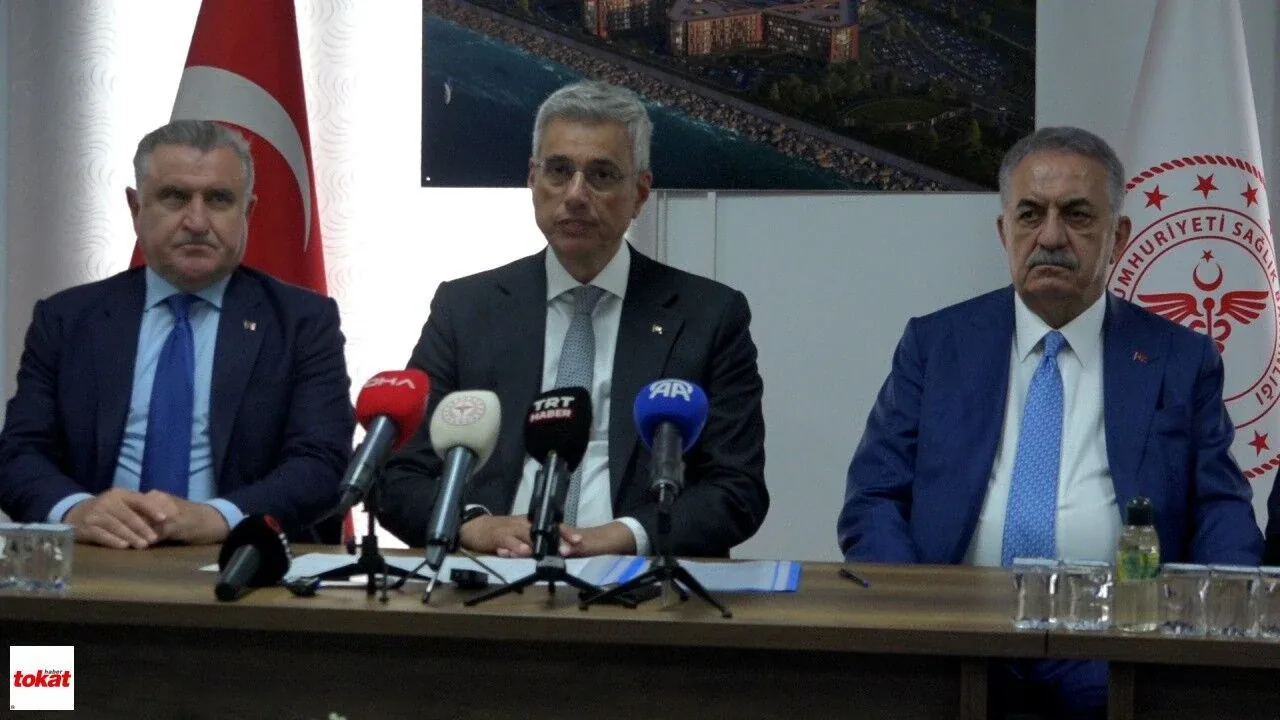 Bakan Memişoğlu Rize Şehir Hastanesi'nde Hedef Verdi: 2027'de Hizmete Açılacak Bakan Memişoğlu Rize Şehir Hastanesi'nde Hedef Verdi: 2027'de Hizmete Açılacak