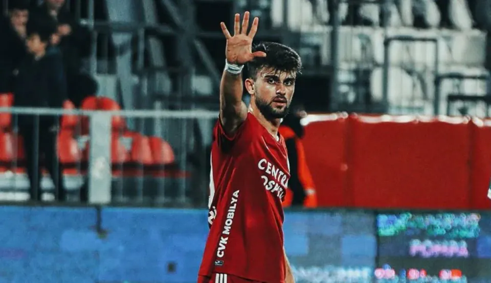Vanspor FK'dan Orta Sahaya Takviye: Jurgen Bardhi İmzayı Attı görseli