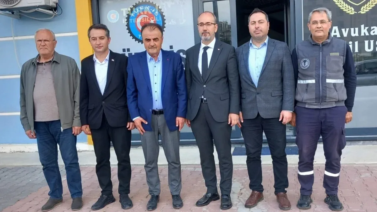 İl Sağlık Müdürü Öztürk’ten Türk-İş’e İade-i Ziyaret İl Sağlık Müdürü Öztürk’ten Türk-İş’e İade-i Ziyaret