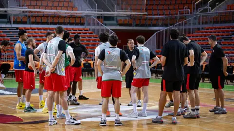 A Milli Basketbol Takımı Bosna Hersek Maçı İçin Hazırlıklarını Tamamlıyor