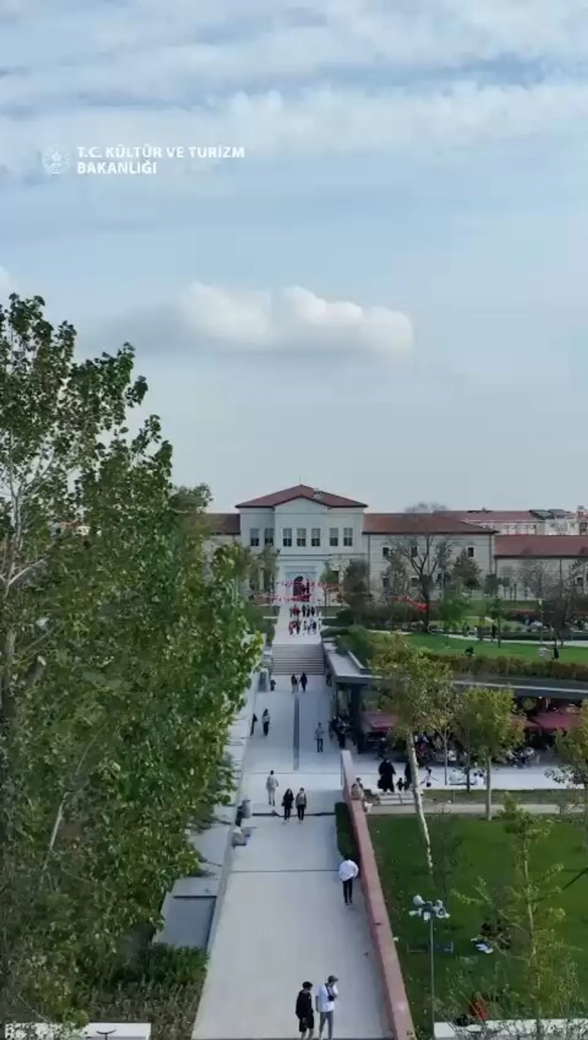 İstanbul'da İlk Uluslararası Yayımcılık Profesyonel Buluşmaları Başlatıldı İstanbul'da İlk Uluslararası Yayımcılık Profesyonel Buluşmaları Başlatıldı