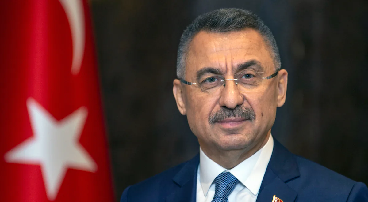 CHP Genel Başkanına Siyaset Dışındaki Eleştiriler: TSK Disiplini ve Gelenekleri Korunması CHP Genel Başkanına Siyaset Dışındaki Eleştiriler: TSK Disiplini ve Gelenekleri Korunması