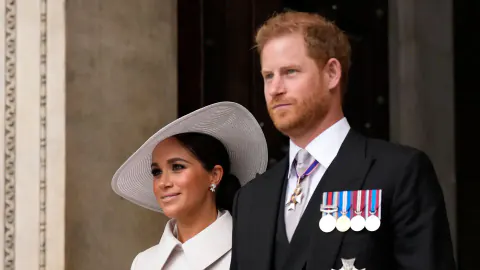 Meghan Markle, Prens Harry'nin 42. doğum gününde annesi Diana'nın favori şarkısını seçti: Tina Turner'ın 'The Best'
