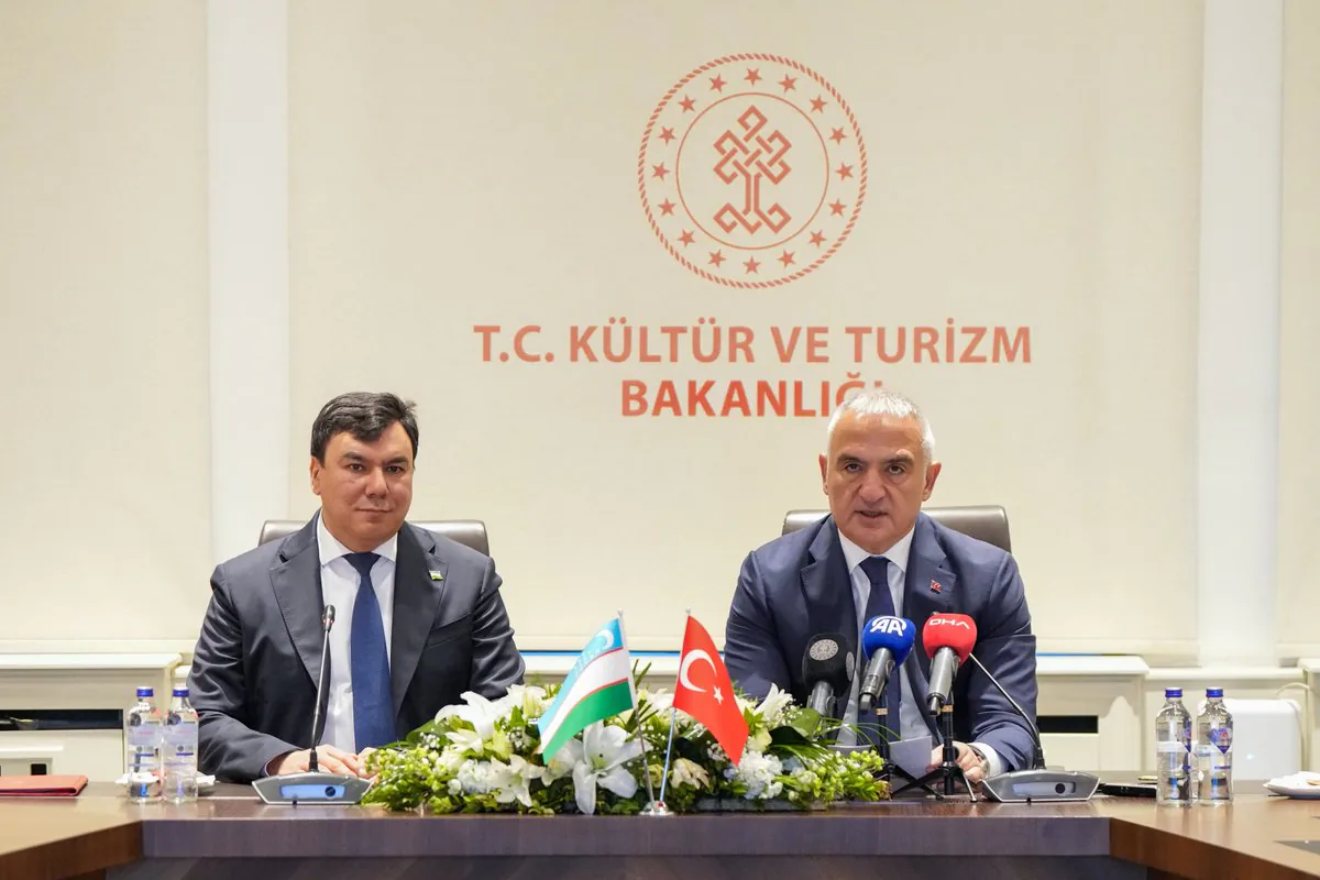 Özbekistan Ekoloji Bakanlığı Başkanı İstanbul'da Anlaşma Imza Etti Özbekistan Ekoloji Bakanlığı Başkanı İstanbul'da Anlaşma Imza Etti