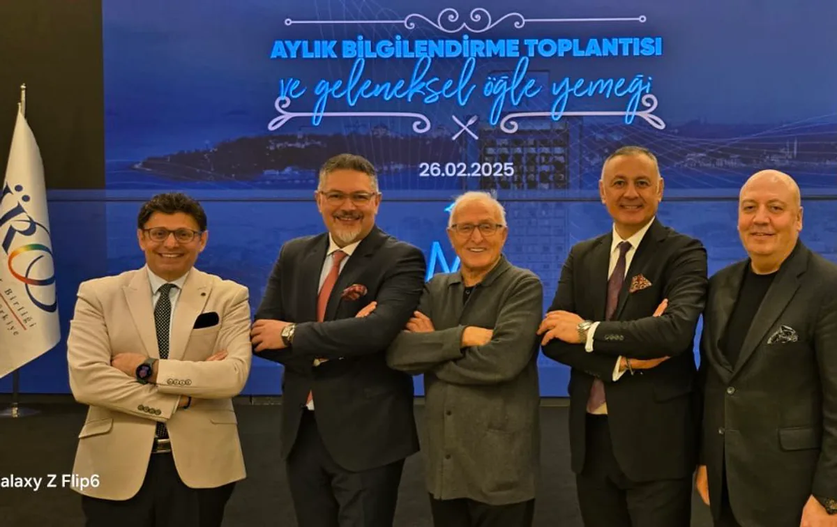 Turizoom Uluslararası Otel, TUROB ile Öğlen Yemeği Programında İstatistikler ve Güncel Veriler Üzerine Bilgi Alışverişi Yaptı Turizoom Uluslararası Otel, TUROB ile Öğlen Yemeği Programında İstatistikler ve Güncel Veriler Üzerine Bilgi Alışverişi Yaptı