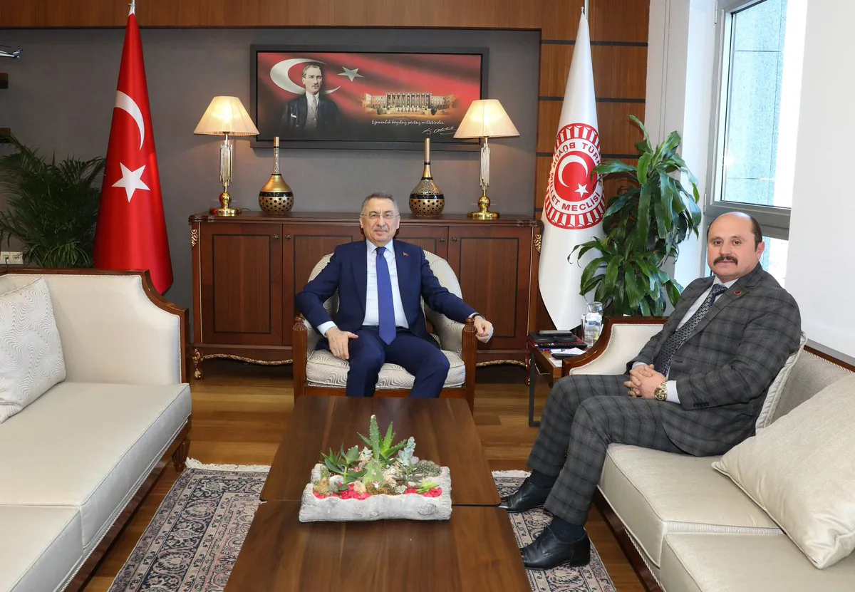 İsa Yalçın, Sincan Şoförler ve Otomobilciler Esnaf Odası Başkanına Ziyareti: Teşekkür Mesajı İsa Yalçın, Sincan Şoförler ve Otomobilciler Esnaf Odası Başkanına Ziyareti: Teşekkür Mesajı