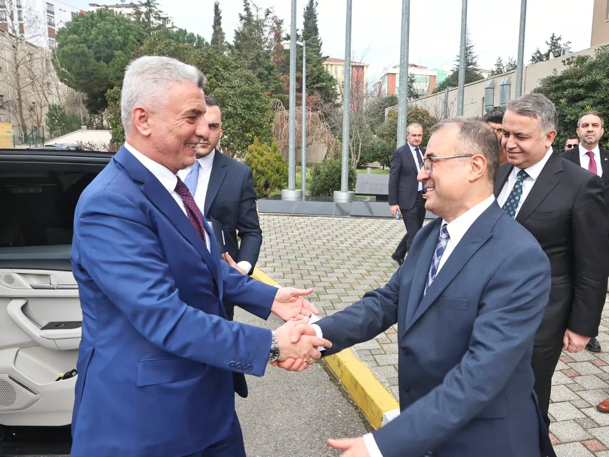 Marmara Üniversitesi'nde Yükseköğretim ve İş Dünyası Rehberliği Marmara Üniversitesi'nde Yükseköğretim ve İş Dünyası Rehberliği