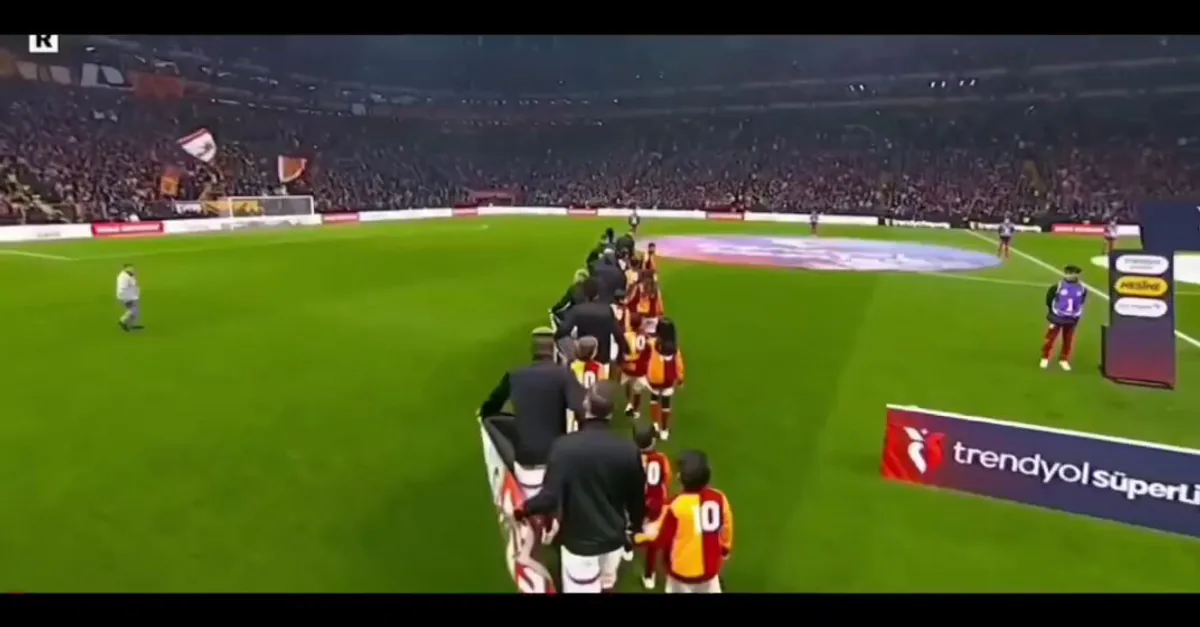112 Acil Çağrı Merkezleri, Trendyol Süper Liginde Önemli Rol Alıyor 112 Acil Çağrı Merkezleri, Trendyol Süper Liginde Önemli Rol Alıyor