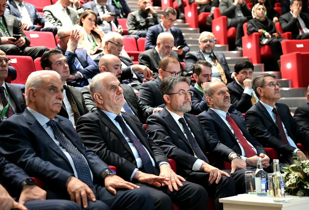 Tarım Bakanlığı, "Tarımda Türkiye Yüzyılı Zirvesi"nde Gelecek Perspektiflerini Açıkladı Tarım Bakanlığı, "Tarımda Türkiye Yüzyılı Zirvesi"nde Gelecek Perspektiflerini Açıkladı