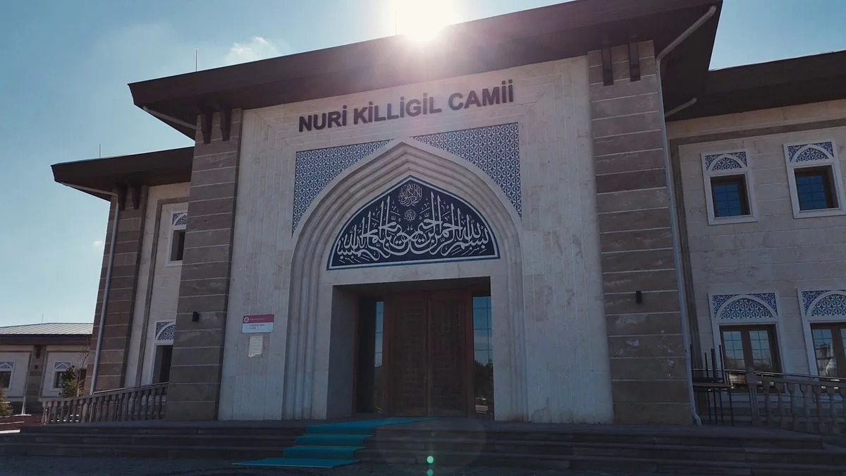 ROKETSAN, Ramazan Ayına İyilik Dilekleri İle Başlıyor ROKETSAN, Ramazan Ayına İyilik Dilekleri İle Başlıyor