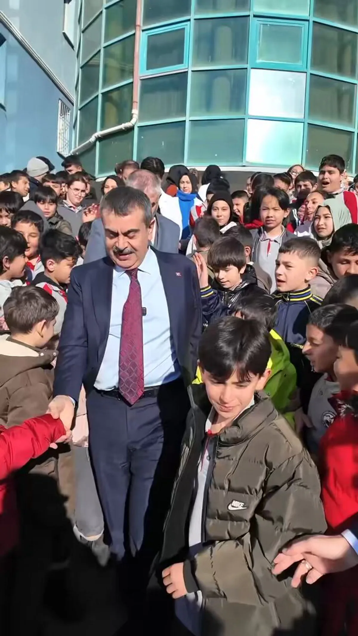 Çocukların Sporla Büyümesi ve Gelecek Hazırlıkları Çocukların Sporla Büyümesi ve Gelecek Hazırlıkları