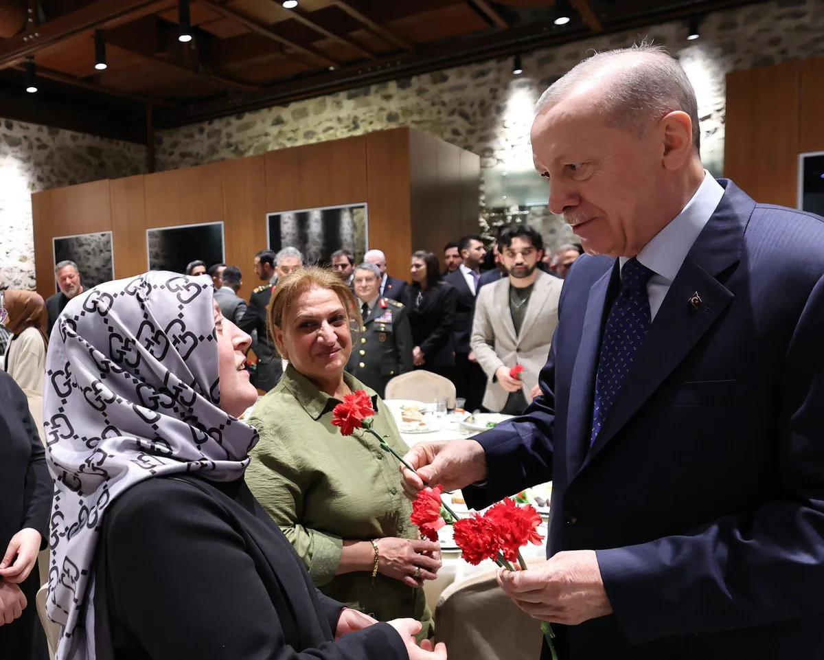 Recep Tayyip Erdoğan, Şehit Aileleriyle İftar Programında Konuştu Recep Tayyip Erdoğan, Şehit Aileleriyle İftar Programında Konuştu